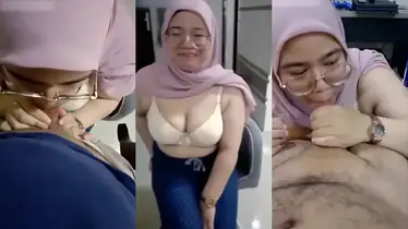 Bokep Jilbab Pink Hisap Kontol Suami Sangat Nikmat poster