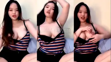 Moa Cantik Chindo Goyang Live Barbar Tanpa Bra poster